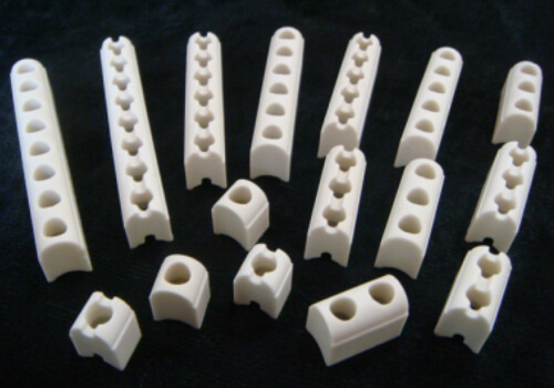 Ceramic Steatite Interlocking Beads in Ahmedabad